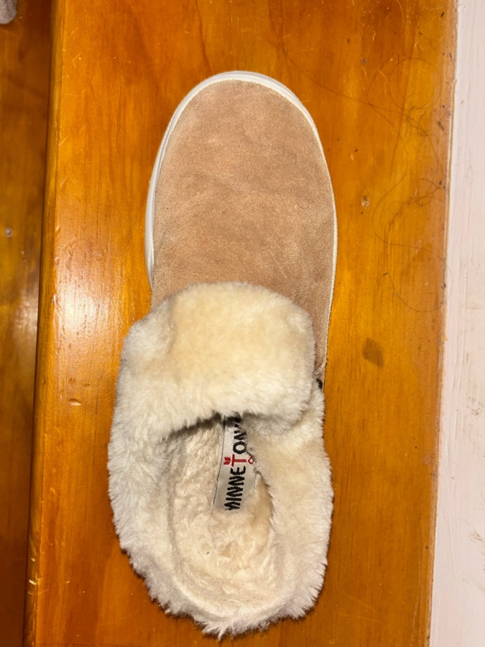 Minnetonka slippers tan